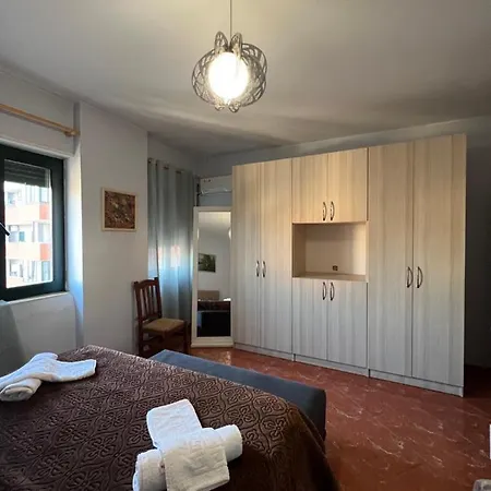 Bujtina Shqiptare Hotel *