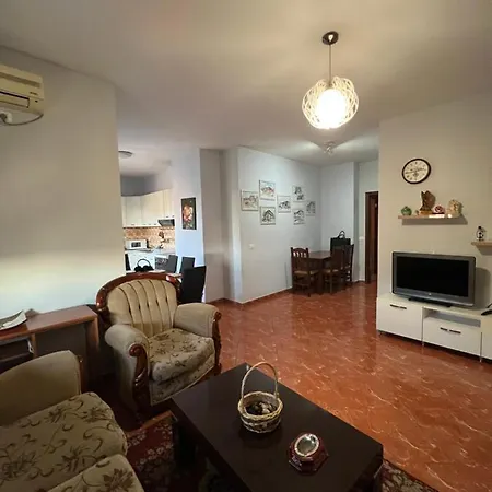 Bujtina Shqiptare * Tirana