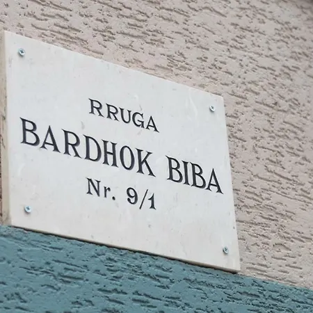 Bujtina Shqiptare Hotel