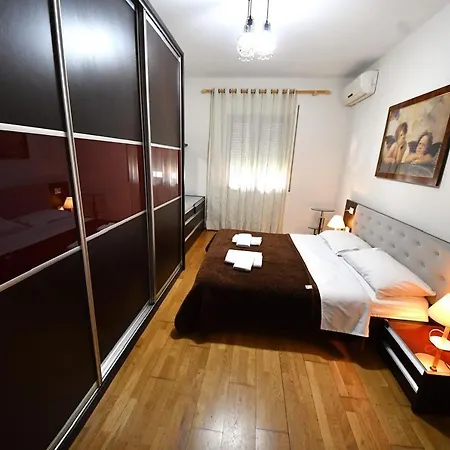 Hotel Bujtina Shqiptare Tirana